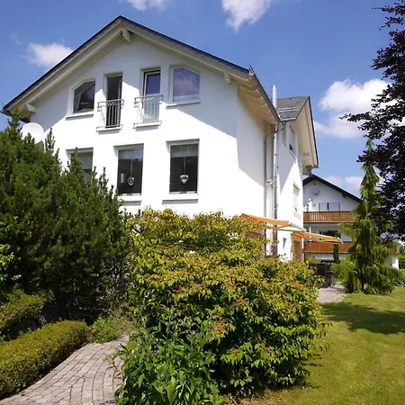 Edelweiss De Luxe Mit Garten, Hotelanbindung, Saunalandschaft Und Meinecardplus * فيلنغن